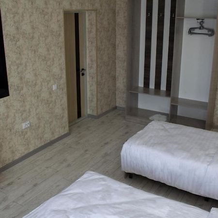 Artist Regenci Hotel タシュケント エクステリア 写真