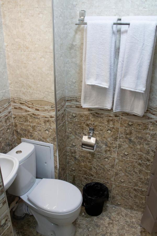 Artist Regenci Hotel タシュケント エクステリア 写真