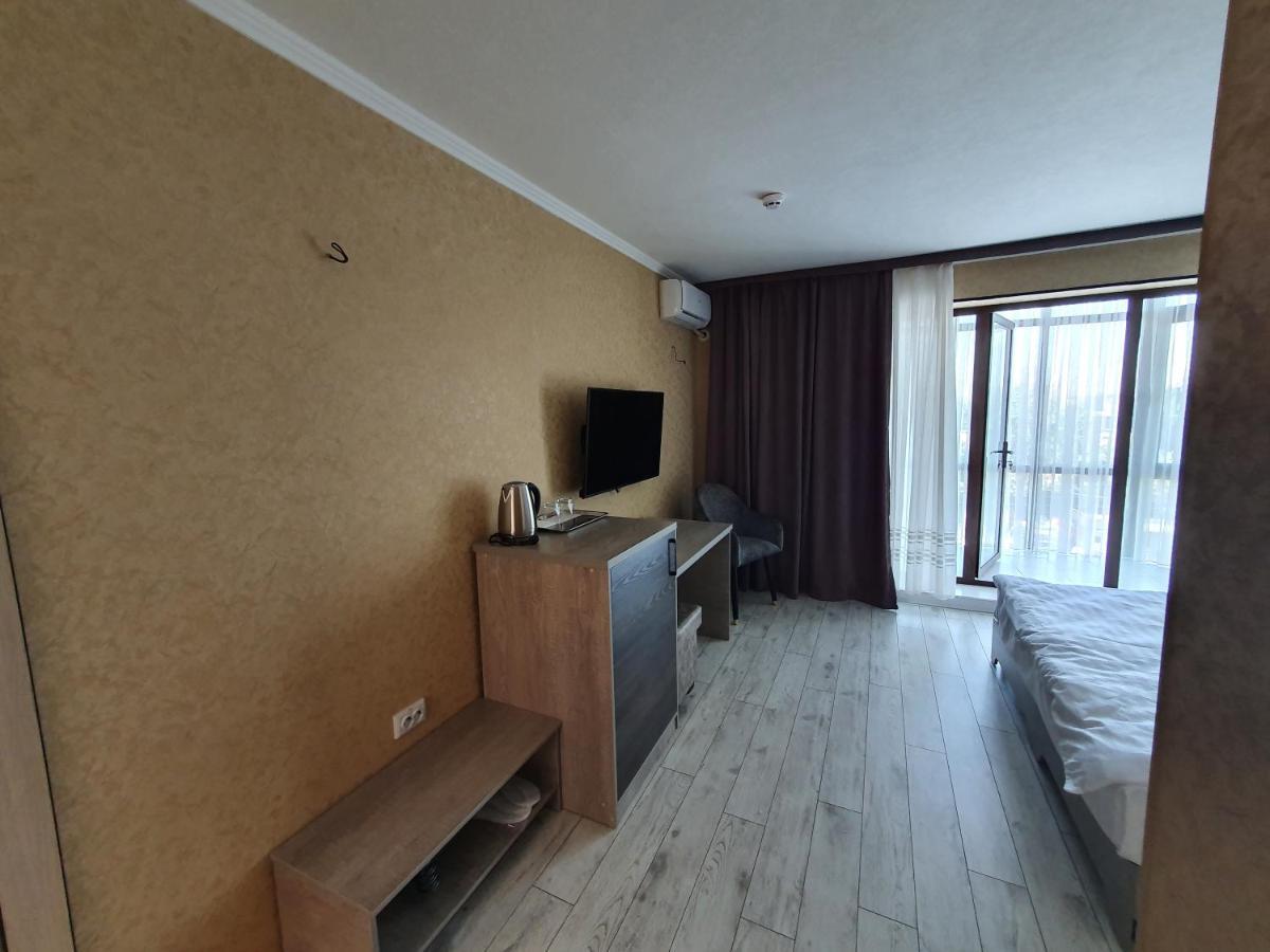 Artist Regenci Hotel タシュケント エクステリア 写真