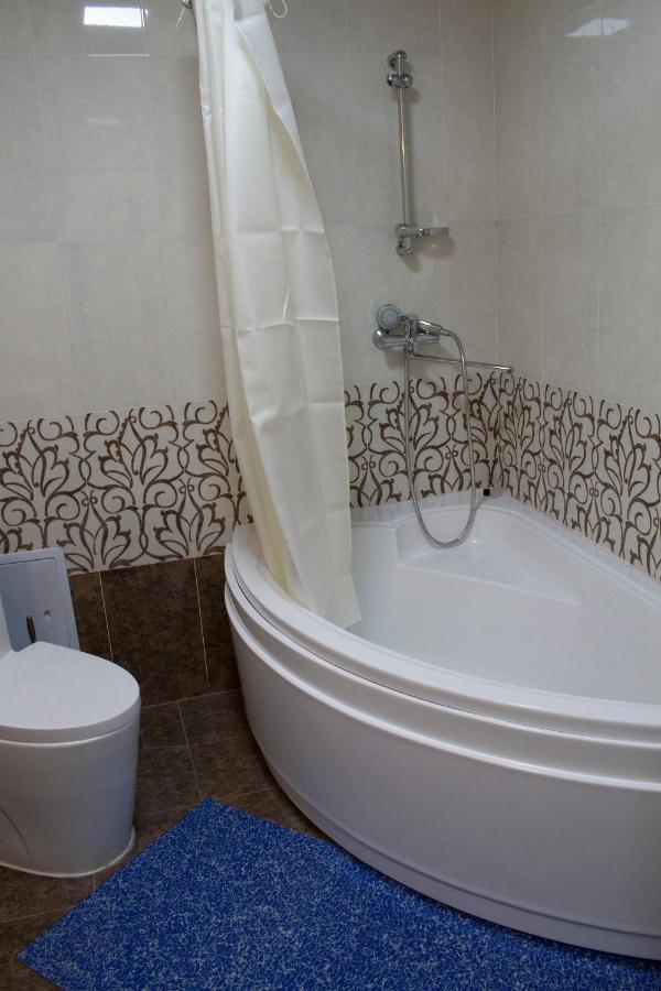 Artist Regenci Hotel タシュケント エクステリア 写真