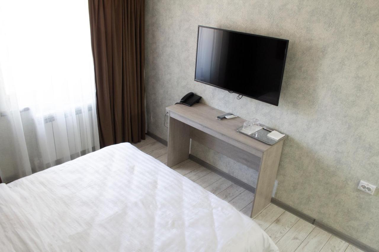 Artist Regenci Hotel タシュケント エクステリア 写真