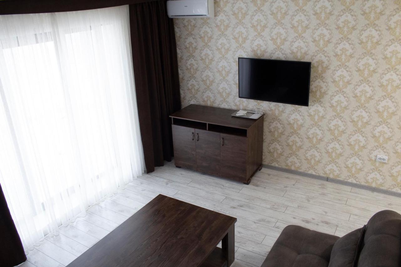 Artist Regenci Hotel タシュケント エクステリア 写真